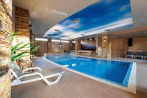 Green Wood Hotel & SPA