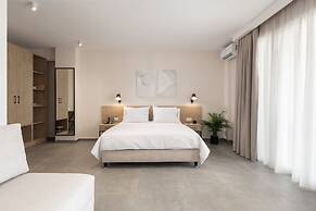 Calives Premium Stay