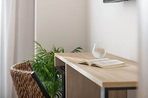 Calives Premium Stay