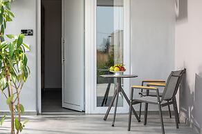 Calives Premium Stay