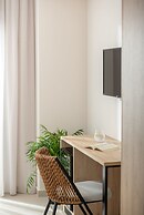 Calives Premium Stay