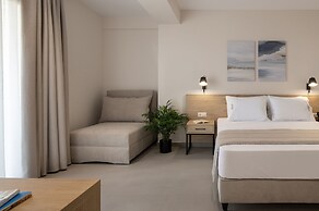 Calives Premium Stay