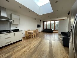 Luxurious Two Bedroom Penthouse