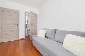 Lux 3 Bedroom Flat by Renters Prestige