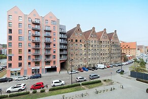 Lux 3 Bedroom Flat by Renters Prestige