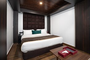 The West Gate Posada By Summit