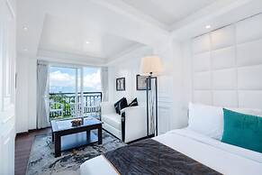 The West Gate Posada By Summit