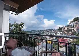 The West Gate Posada By Summit