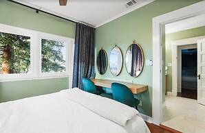 Grape Escape Inn & Suites