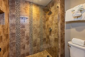 Maalaea Surf G8 2 Bedroom Condo