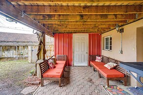 Lovely Salt Lake City Cottage w/ Outdoor Space!