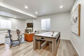 Modern Farmhouse in Herriman w/ Mountain Views!