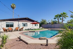 Scottsdale Vacation Home w/ Pool: 2 Mi to Old Town