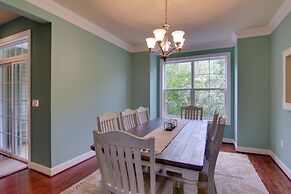 Sunlit Rehoboth Beach Townhome w/ Pool Access!