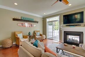 Sunlit Rehoboth Beach Townhome w/ Pool Access!