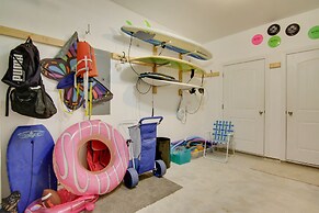 6 Mi to Rehoboth Beach: Townhome w/ Pool Access!