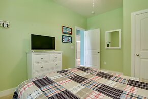 6 Mi to Rehoboth Beach: Townhome w/ Pool Access!