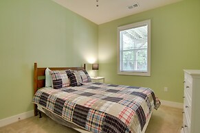 6 Mi to Rehoboth Beach: Townhome w/ Pool Access!