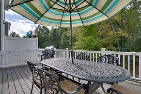 6 Mi to Rehoboth Beach: Townhome w/ Pool Access!