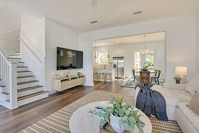 Florida Home - Grill & Pool Table, Walk to Beach