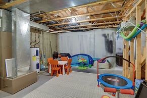 5 Mi to Skiing: Family-friendly North Conway Home