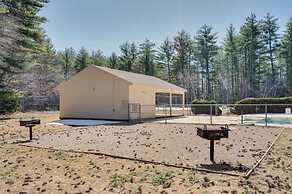 5 Mi to Skiing: Family-friendly North Conway Home