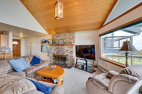 Oceanfront Port Angeles Home w/ Mountain View!