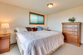 Oceanfront Port Angeles Home w/ Mountain View!