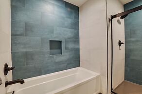 Higgins Lake Vacation Rental w/ Lake Views & Deck!