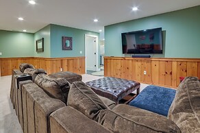 Higgins Lake Vacation Rental w/ Lake Views & Deck!