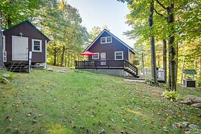 Gilford Getaway w/ Mountain Views & Fire Pit!