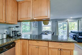 Gilford Getaway w/ Mountain Views & Fire Pit!