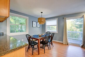 Gilford Getaway w/ Mountain Views & Fire Pit!