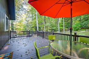 Gilford Getaway w/ Mountain Views & Fire Pit!