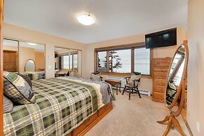 Kenai Vacation Rental w/ Volcano Views & Decks!