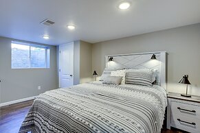 Green Bay Vacation Home: Half Mi to Lambeau Field!