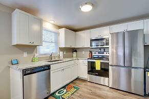 Green Bay Vacation Home: Half Mi to Lambeau Field!