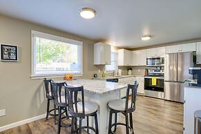 Green Bay Vacation Home: Half Mi to Lambeau Field!