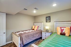 Green Bay Vacation Home: Half Mi to Lambeau Field!