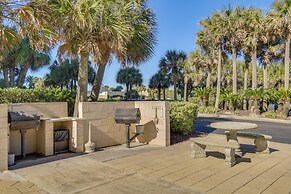 Perdido Key Condo w/ Ocean-view Balcony!