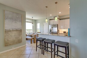 Perdido Key Condo w/ Ocean-view Balcony!