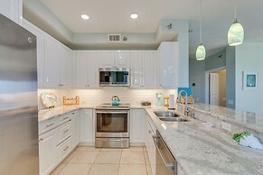 Perdido Key Condo w/ Ocean-view Balcony!