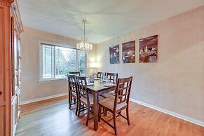 Enchanting Puyallup Home w/ Spacious Deck!