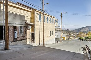 Mountain-view Deck: Stylish Virginia City Apt!