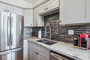 Mountain-view Deck: Stylish Virginia City Apt!