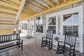 Mountain-view Deck: Stylish Virginia City Apt!