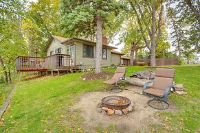Waterfront Howard Lake Vacation Rental w/ Dock