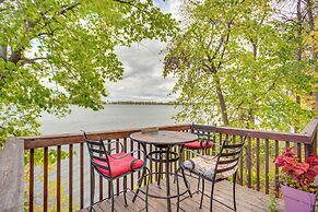 Waterfront Howard Lake Vacation Rental w/ Dock