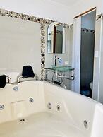 Hotel West California