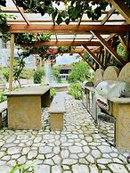 Hotel West California